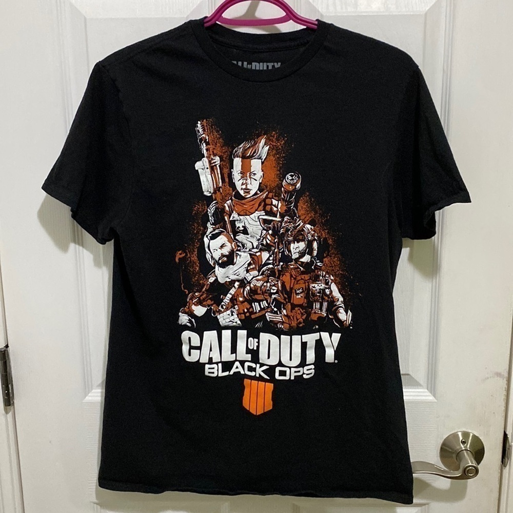 Call of Duty Black Ops Men’s Tee shirt Size Medium COD Video Game Gamer